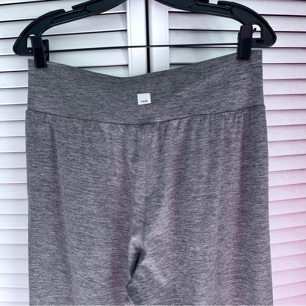 M 🩶 Vuori Lux At Ease Harem Jogger Pant Heather Gray - Picture 9 of 9